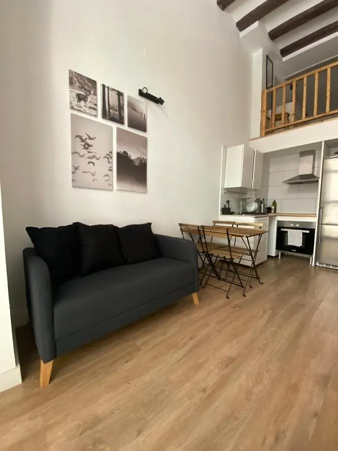 Charm Apartment In The Heart Of Raval Barcelona
