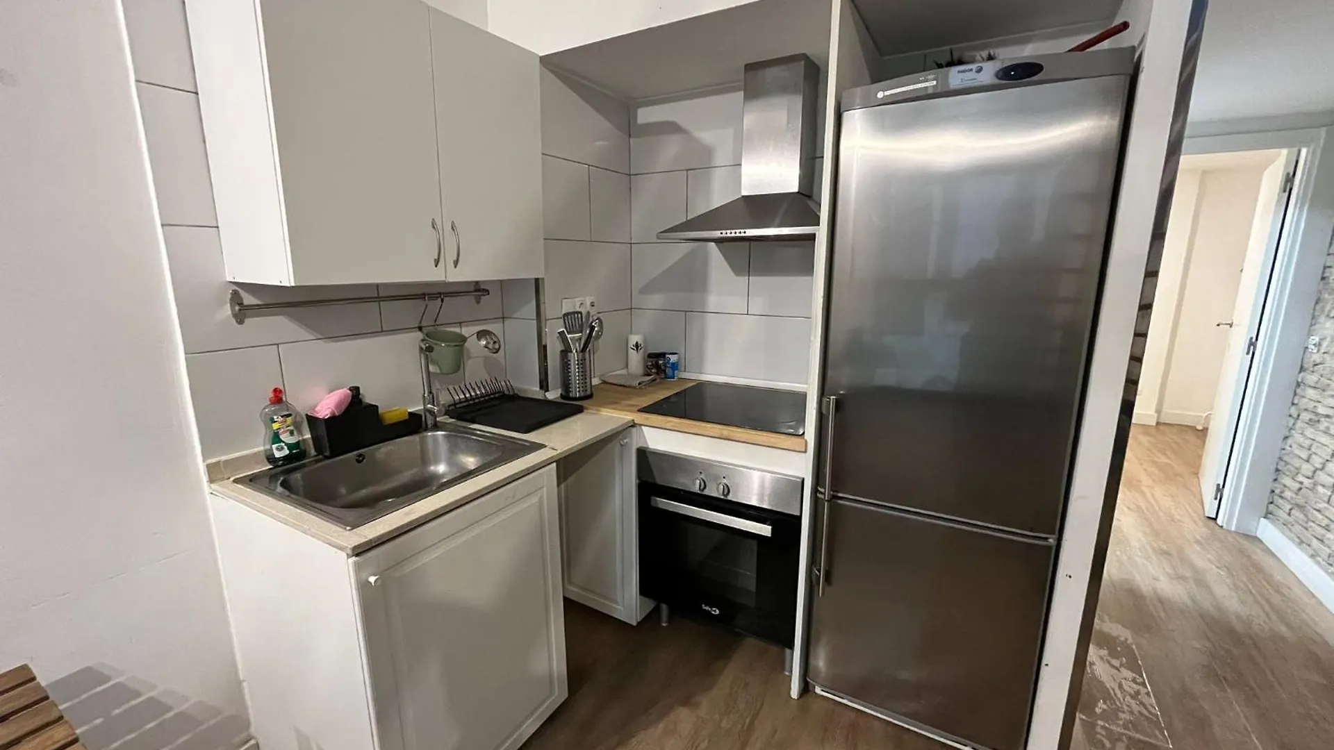 Charm Apartment In The Heart Of Raval Barcelone